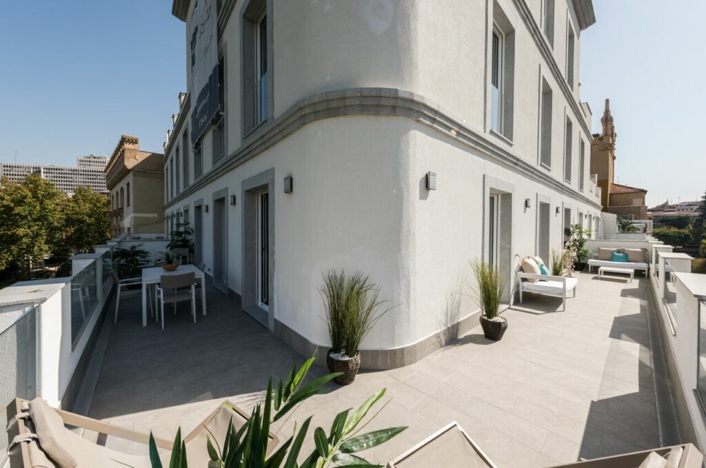 executive suite terrace 5
