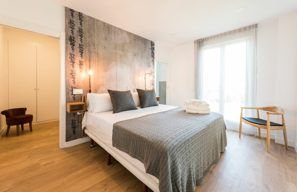suite 8